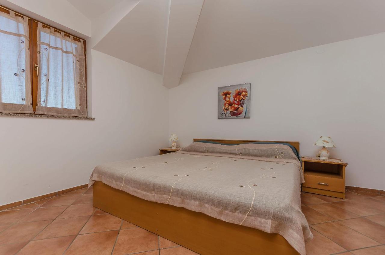Apartments Villa Estella Srima Εξωτερικό φωτογραφία