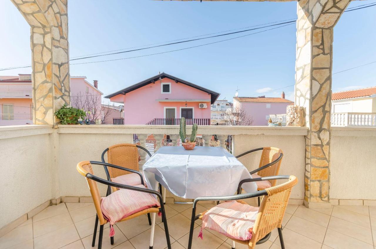 Apartments Villa Estella Srima Εξωτερικό φωτογραφία