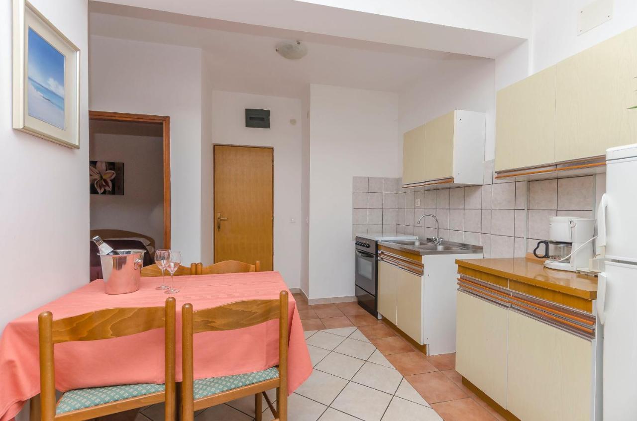 Apartments Villa Estella Srima Εξωτερικό φωτογραφία