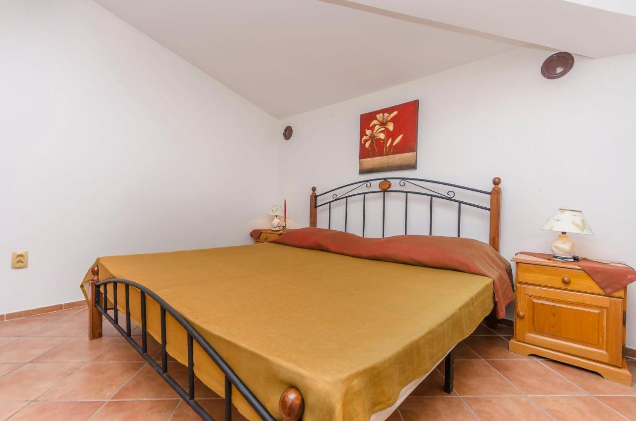 Apartments Villa Estella Srima Εξωτερικό φωτογραφία